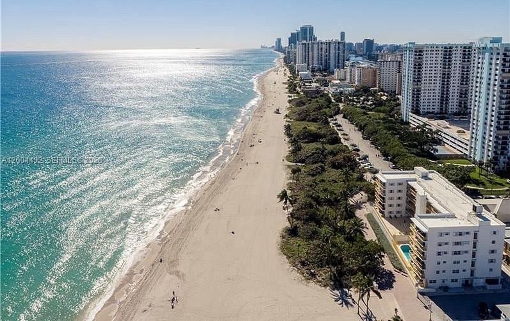 901 S Surf Road 407, Hollywood, FL 33019