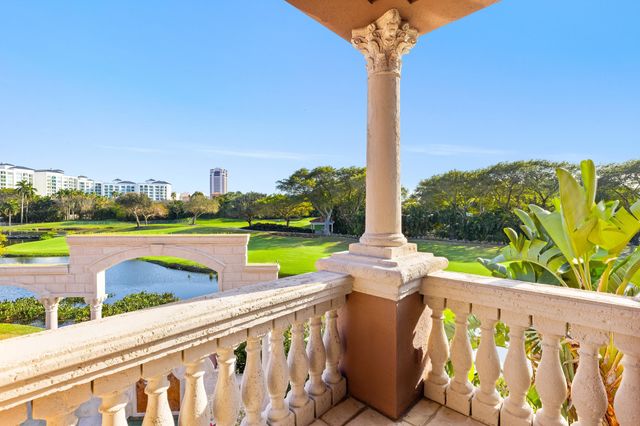 446 Addison Park Lane, Boca Raton, FL 33432