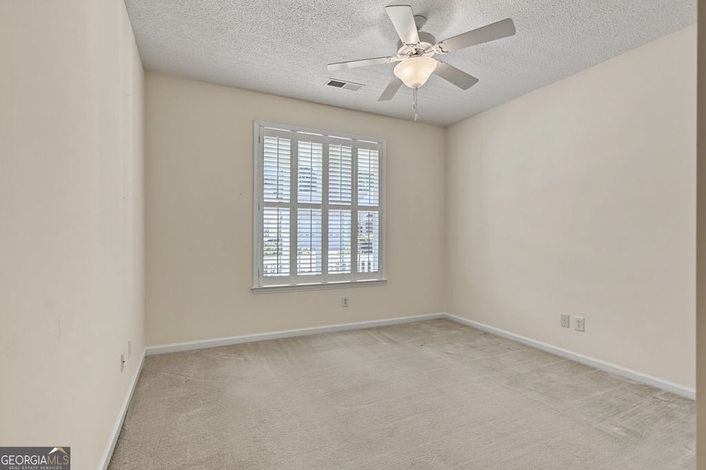 13 Hampshire Lane, Newnan, GA 30265 — photo 5