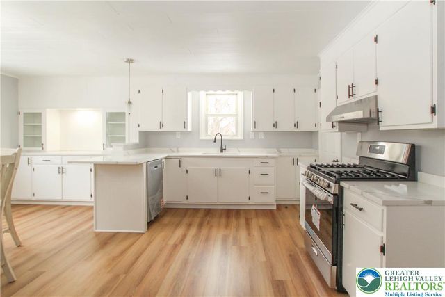 1459 Easton Road, Hellertown Boro, PA 18055