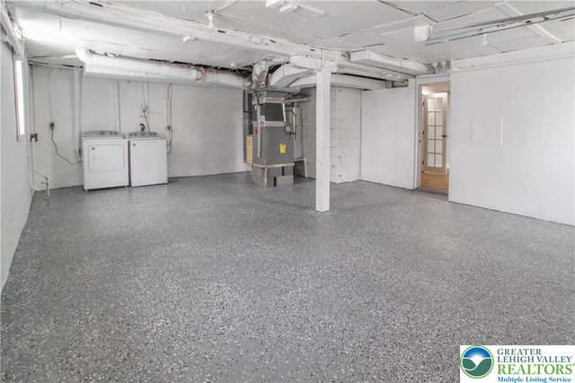 1459 Easton Road, Hellertown Boro, PA 18055