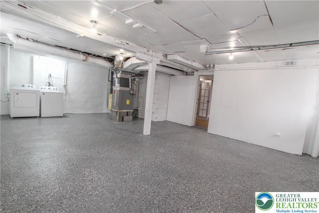 1459 Easton Road, Hellertown Boro, PA 18055