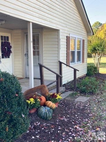 6700 Sisk-Carter Road, Rockwell, NC 28138