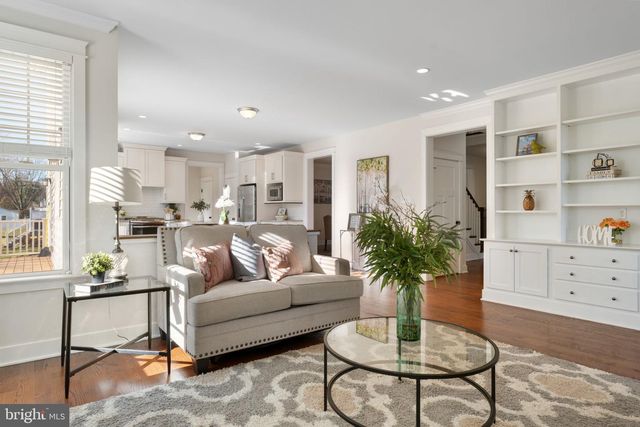 129 CONESTOGA RD, Malvern, PA 19355