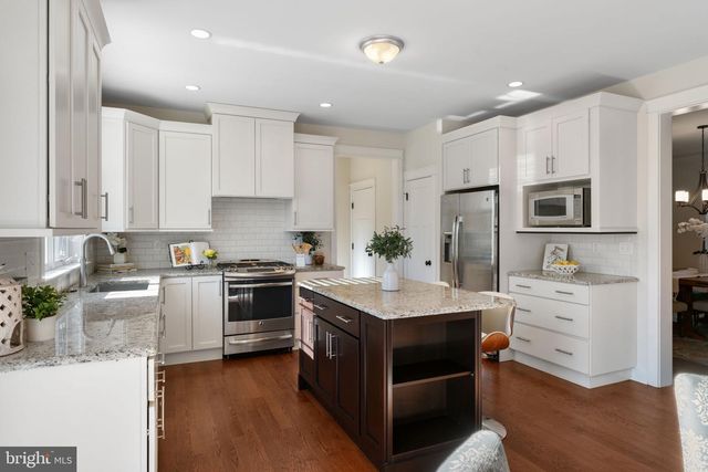 129 CONESTOGA RD, Malvern, PA 19355