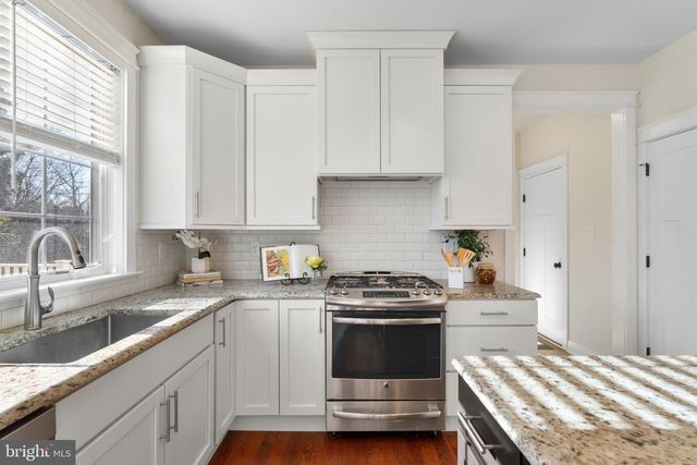 129 CONESTOGA RD, Malvern, PA 19355