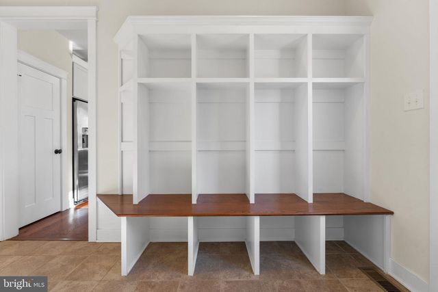 129 CONESTOGA RD, Malvern, PA 19355