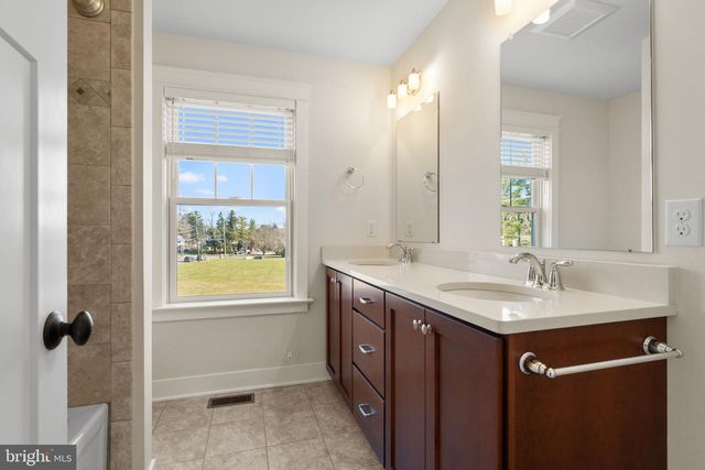 129 CONESTOGA RD, Malvern, PA 19355