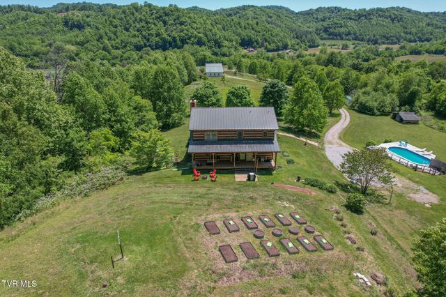 15655 Barnrock Road, Mendota, VA 24270
