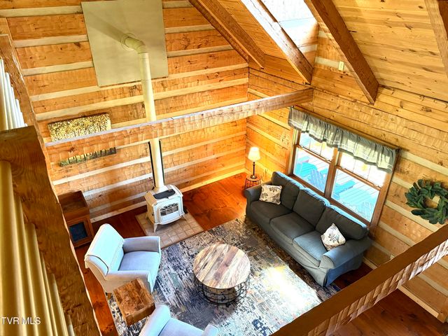 15655 Barnrock Road, Mendota, VA 24270