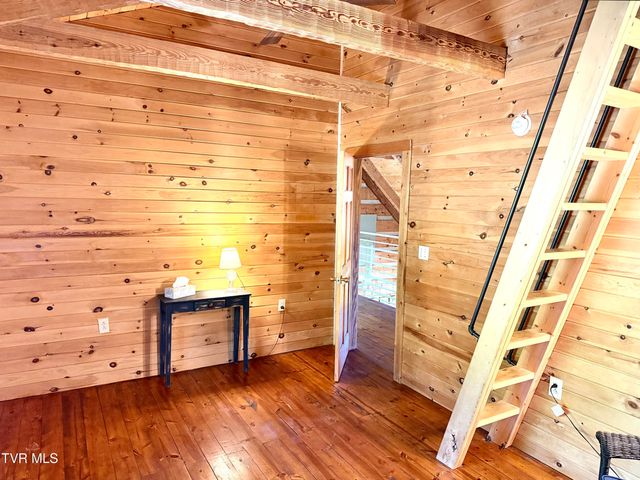 15655 Barnrock Road, Mendota, VA 24270