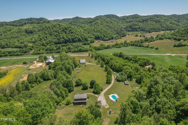 15655 Barnrock Road, Mendota, VA 24270