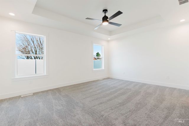 1516 Bird Farm Dr, Jerome, ID 83301