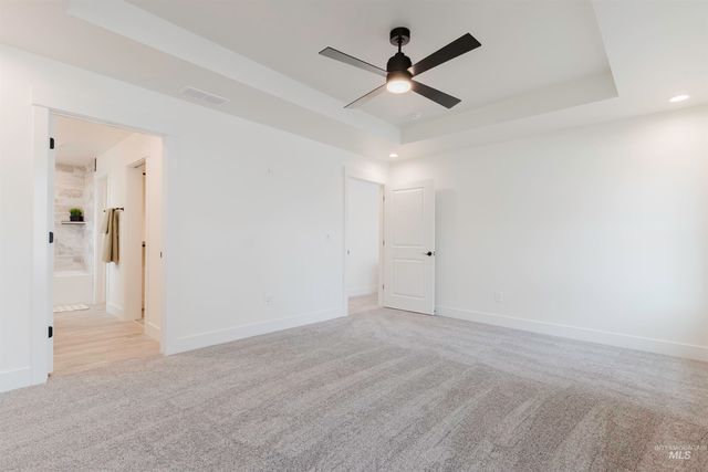 1516 Bird Farm Dr, Jerome, ID 83301