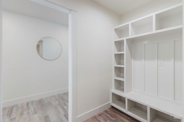 1516 Bird Farm Dr, Jerome, ID 83301