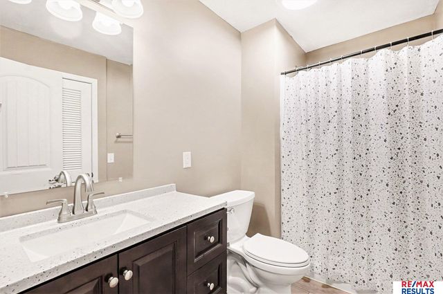 7332 N 167 Street, Bennington, NE 68007