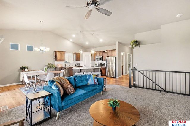 7332 N 167 Street, Bennington, NE 68007