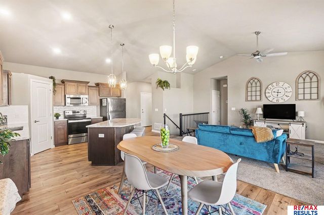 7332 N 167 Street, Bennington, NE 68007