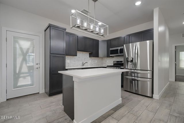 14936 Mike A Mendoza Avenue, El Paso, TX 79938