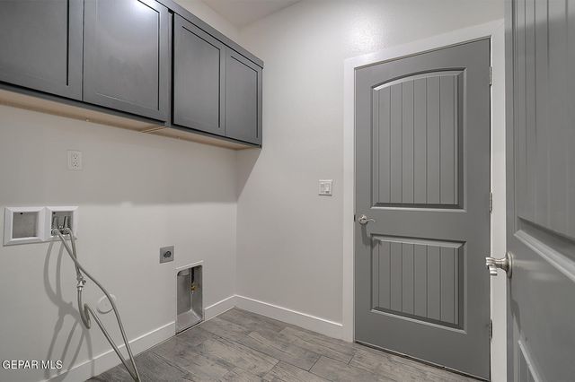 14936 Mike A Mendoza Avenue, El Paso, TX 79938