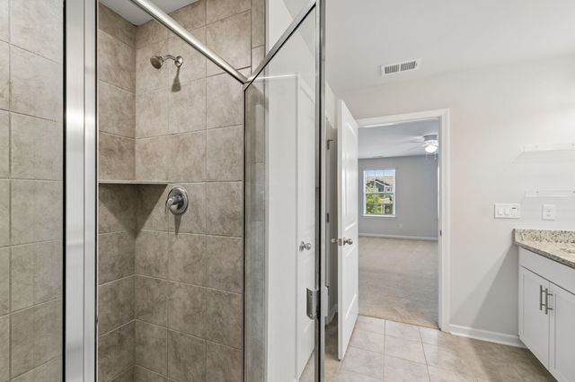 1045 Altavista Ln, Smyrna, TN 37167
