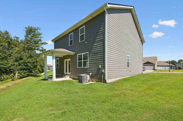 1045 Altavista Ln, Smyrna, TN 37167