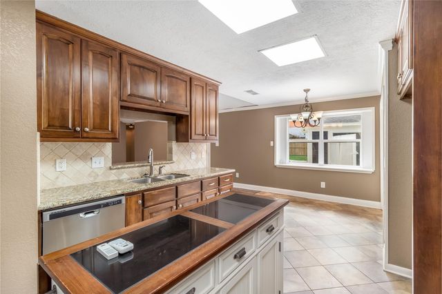 415 Enchanted Trail Drive, Spring, TX 77388