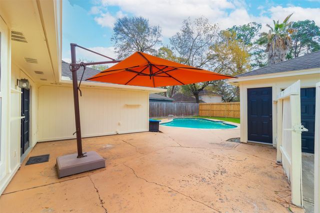 415 Enchanted Trail Drive, Spring, TX 77388