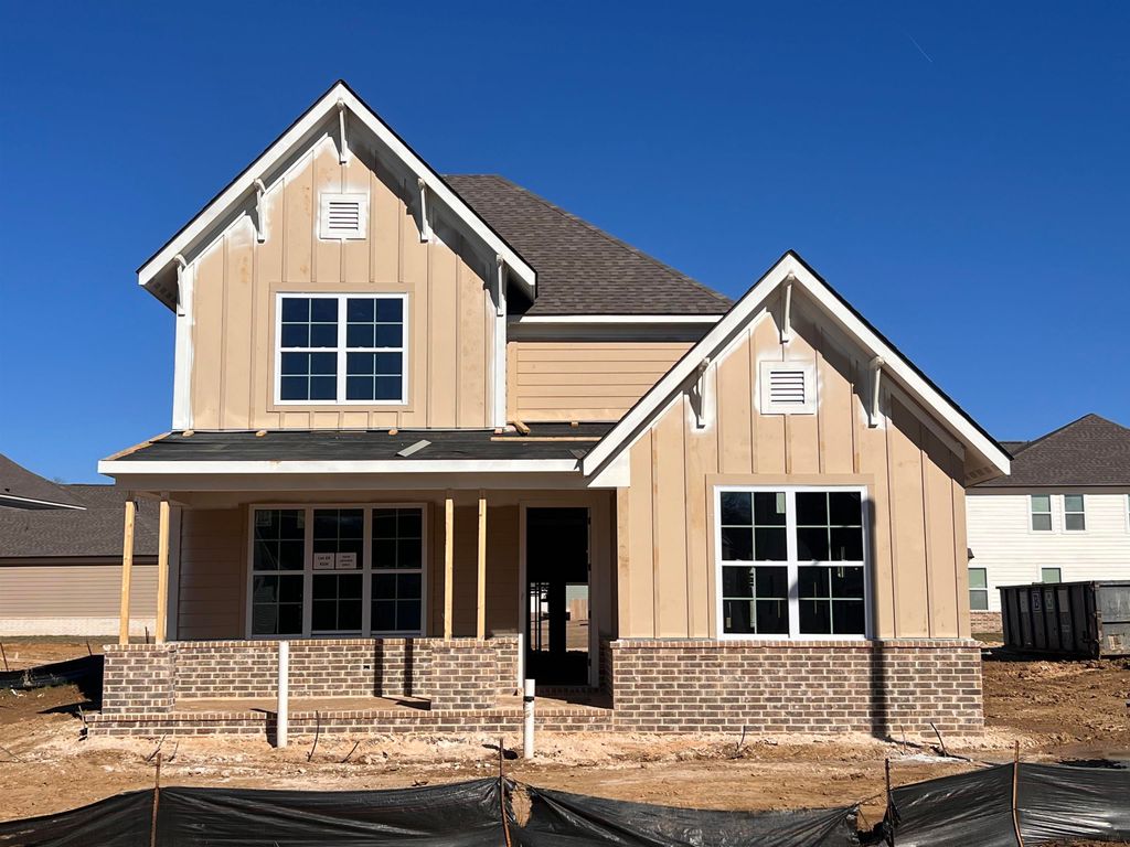 10224 LOUANNE DR, Collierville, TN 38017