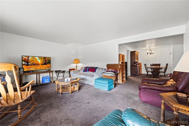 1740 Clinton Street, Buffalo, NY 14206