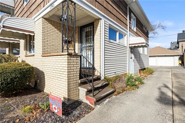 1740 Clinton Street, Buffalo, NY 14206