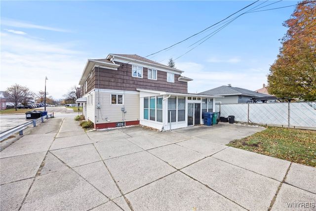 1740 Clinton Street, Buffalo, NY 14206