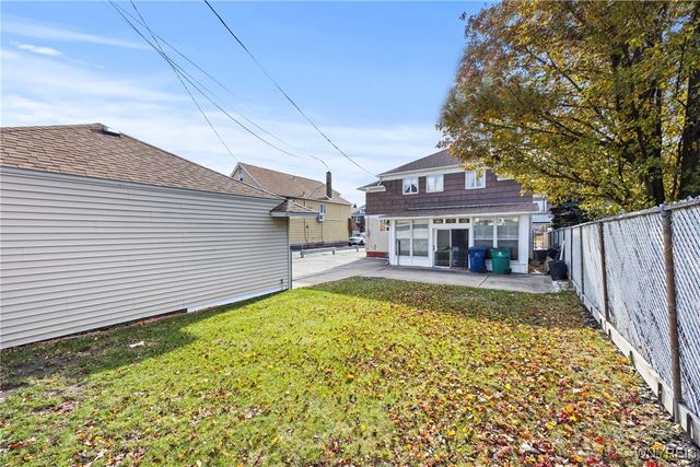 1740 Clinton Street, Buffalo, NY 14206