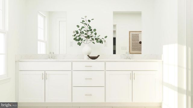 30 JOHN VANZANDT WAY, Titusville, NJ 08560