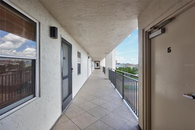 420 BEACH ROAD 508, Sarasota, FL 34242