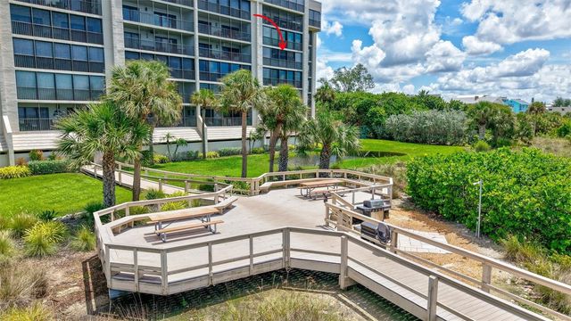 420 BEACH ROAD 508, Sarasota, FL 34242