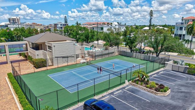 420 BEACH ROAD 508, Sarasota, FL 34242