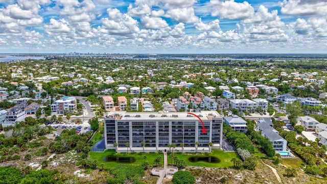 420 BEACH ROAD 508, Sarasota, FL 34242