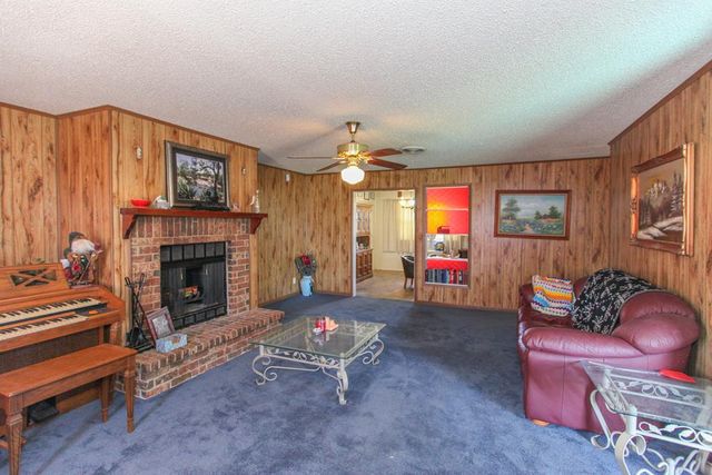 2202 Carl St, Big Spring, TX 79720