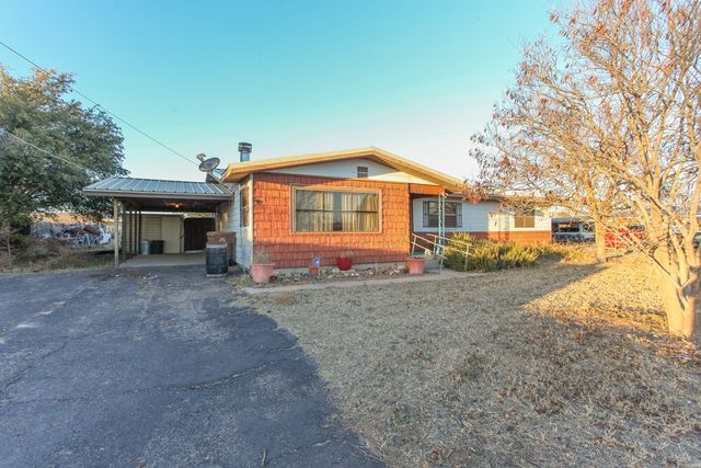 2202 Carl St, Big Spring, TX 79720