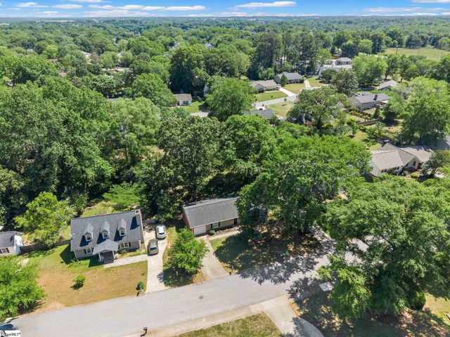 112 Canebrake Circle, Greer, SC 29650