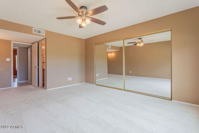 12003 S TONOPAH Drive, Phoenix, AZ 85044