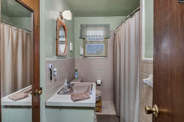 2 Vera Circle, Columbia, SC 29204