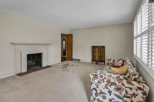 2 Vera Circle, Columbia, SC 29204