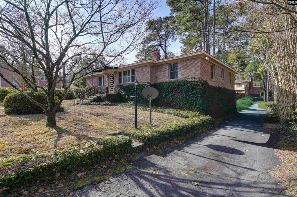 2 Vera Circle, Columbia, SC 29204