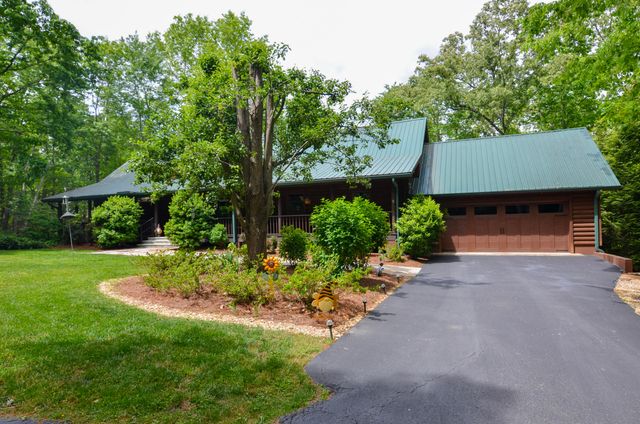 562 Brier Branch Road, Graysville, TN 37338