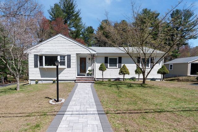 4 Gowing Rd, Wilmington, MA 01887