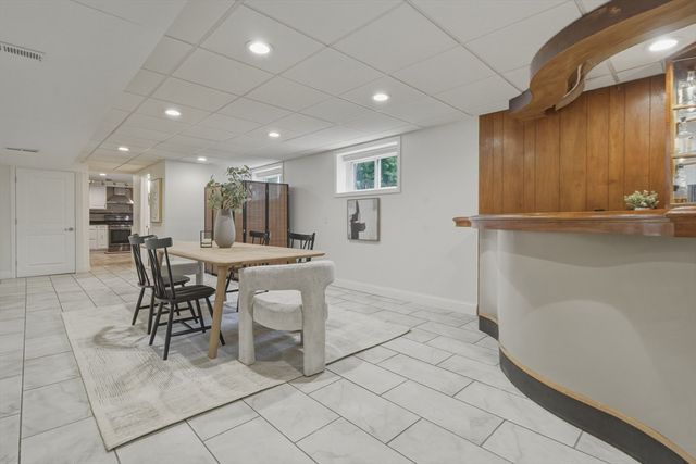 4 Gowing Rd, Wilmington, MA 01887