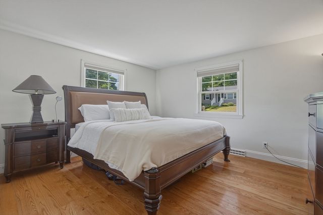 4 Gowing Rd, Wilmington, MA 01887