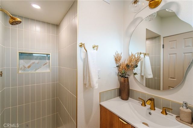 236 Mission, Fullerton, CA 92831